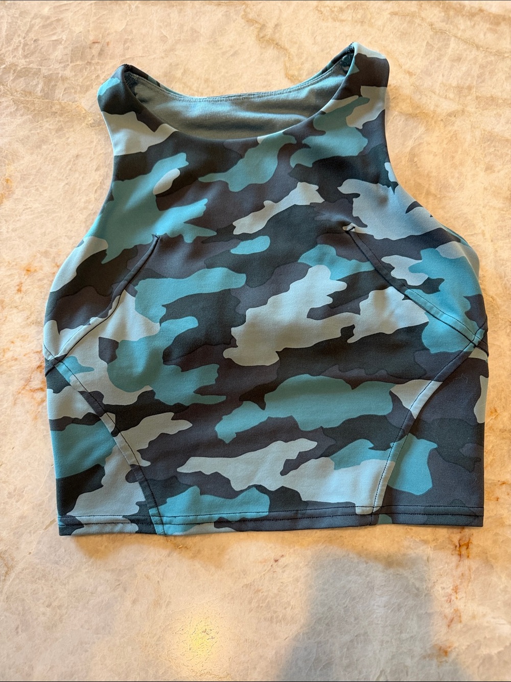 Lululemon size 4 jog bra camo